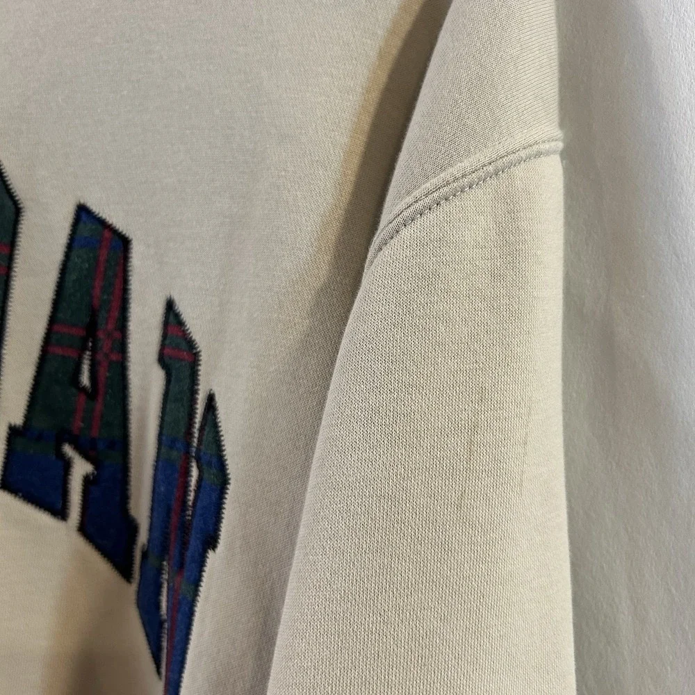 Nike Air Jordan Essential Holiday Fleece Crew Sweetshirt Size Medium‎